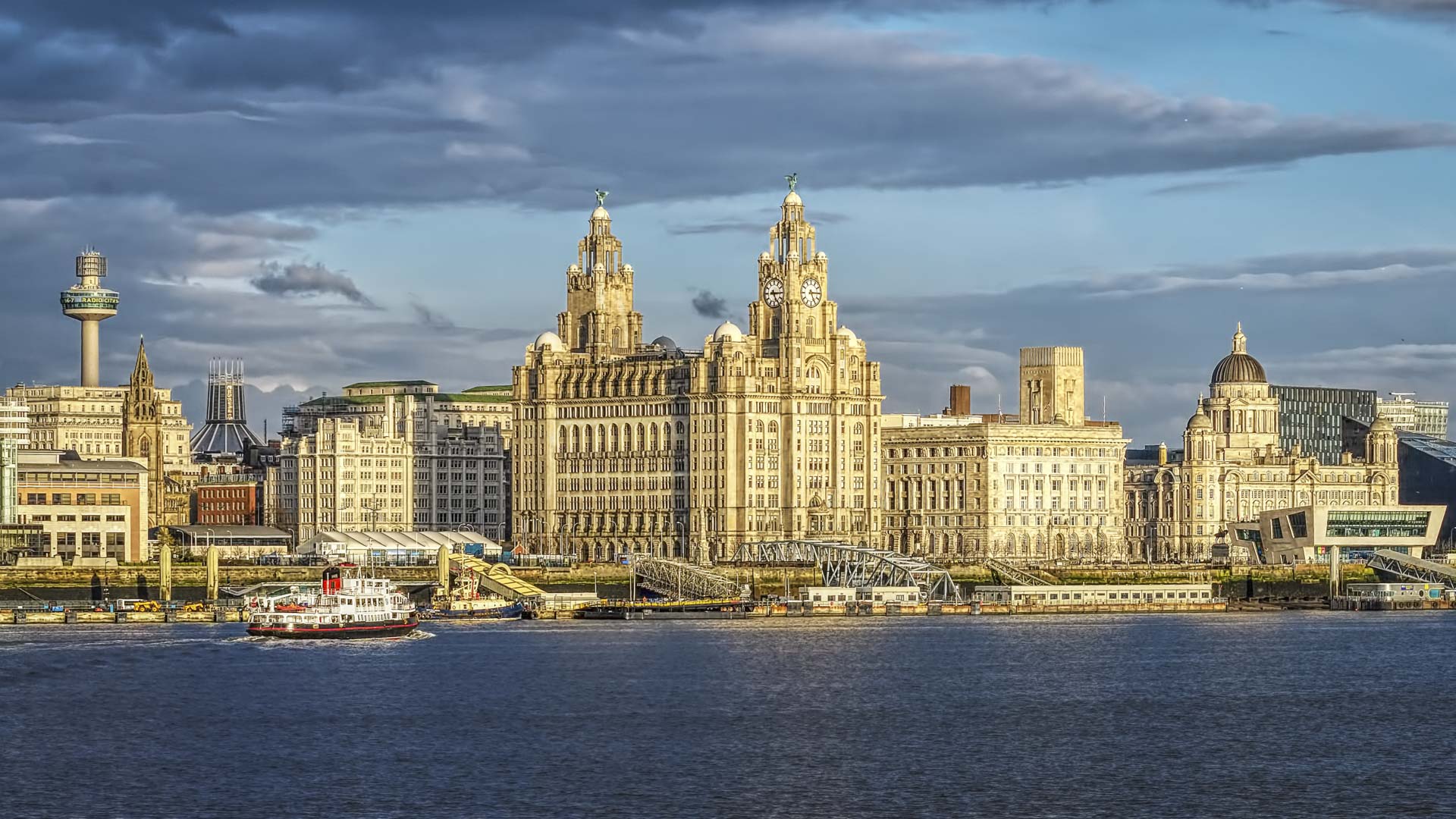 Liverpool skyline