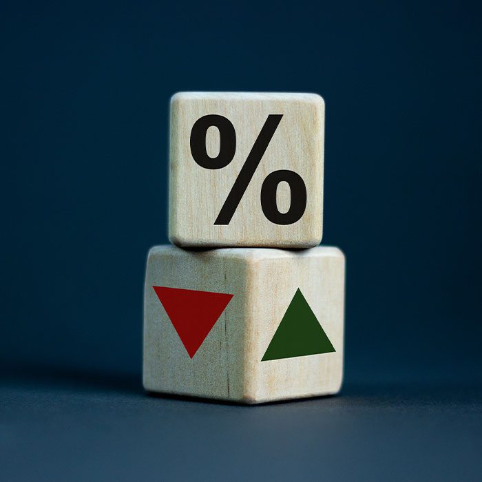 dice with percentage symbol