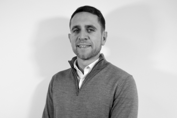 Danny Jarrett Team Headshot - RWinvest