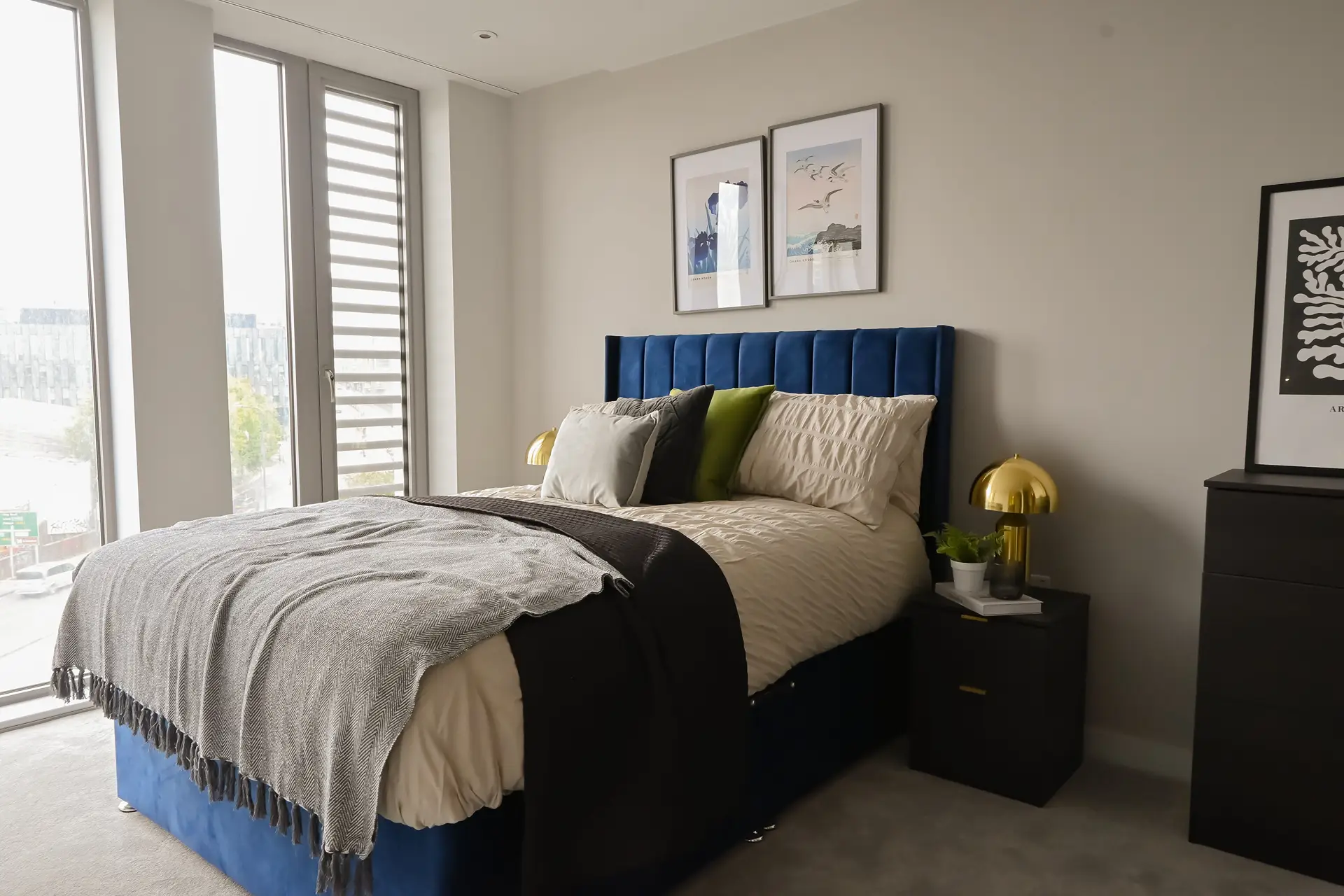Embankment Exchange - 2 Bed - Bedroom