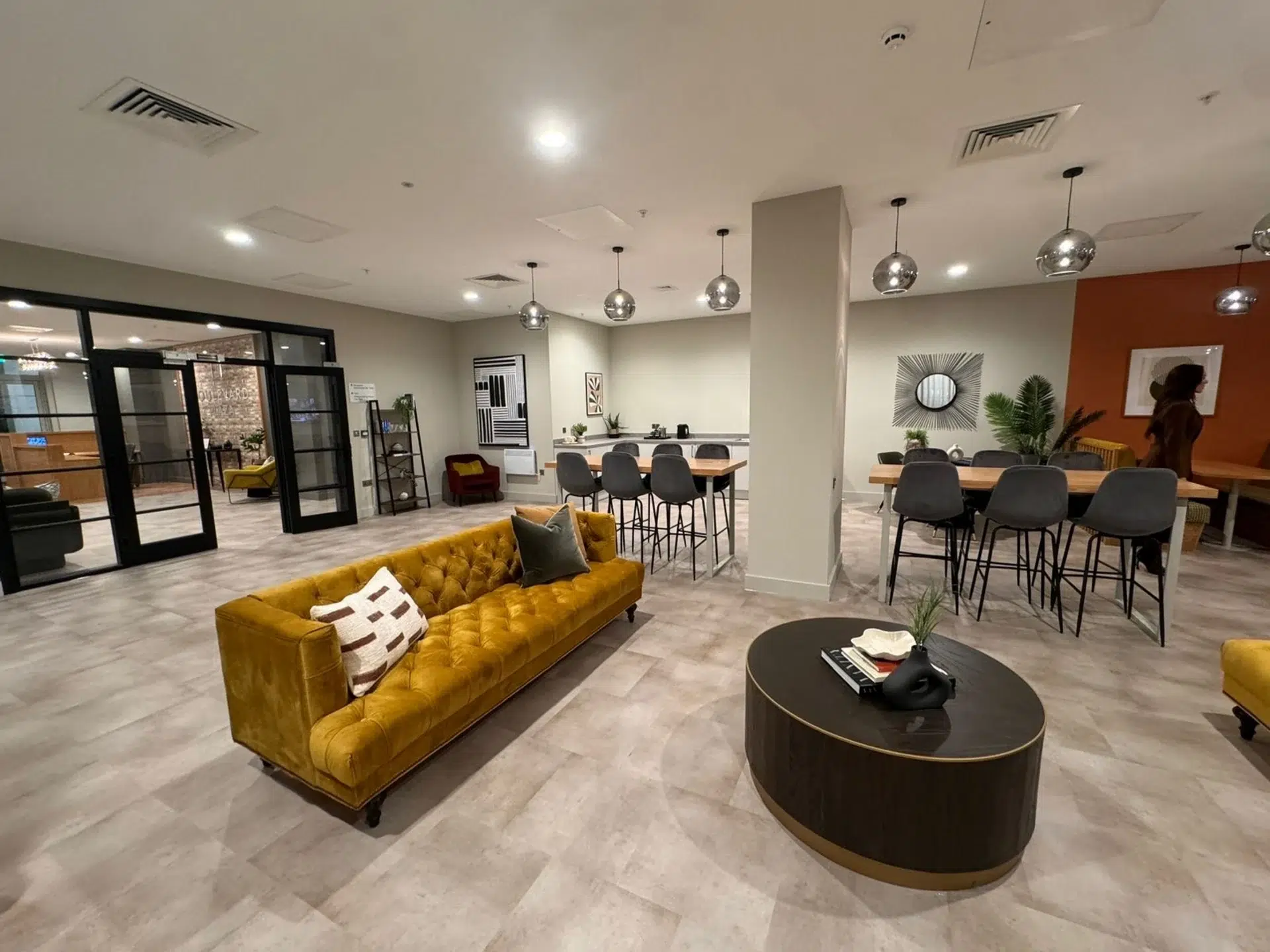 Boulevard Residents Lounge