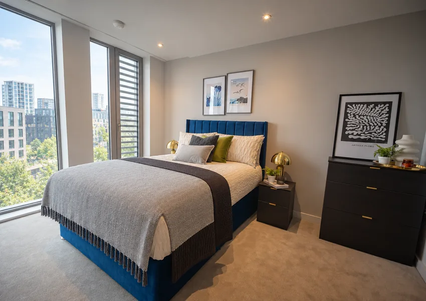 Embankment Exchange Apartment Bedroom